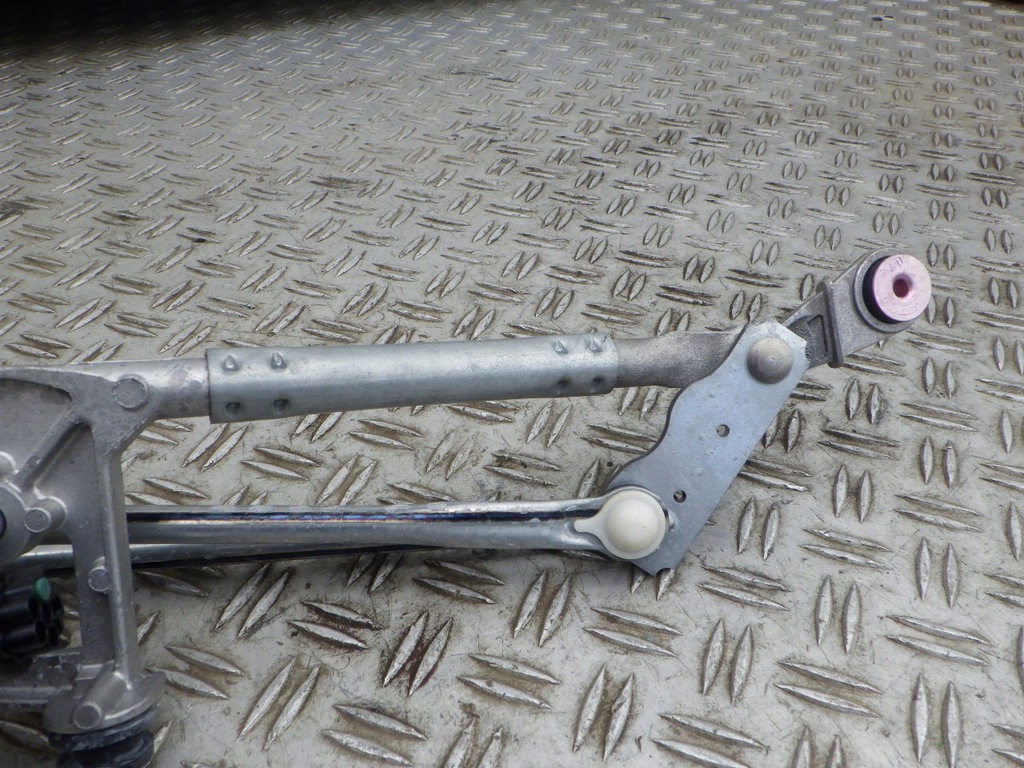 фото №8, Toyota aygo x моторчик механизм дворник