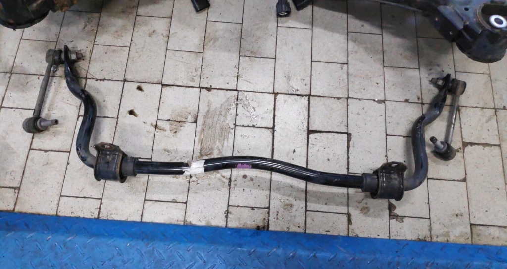 фото №3, Підрамник підрамник стабілізатор задня discovery v l462 2,0