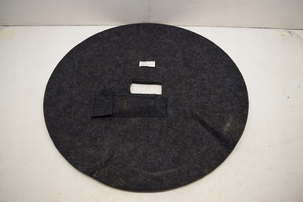 фото №1, Ford ka plus обшивка ниша колеса ушко буксировочный