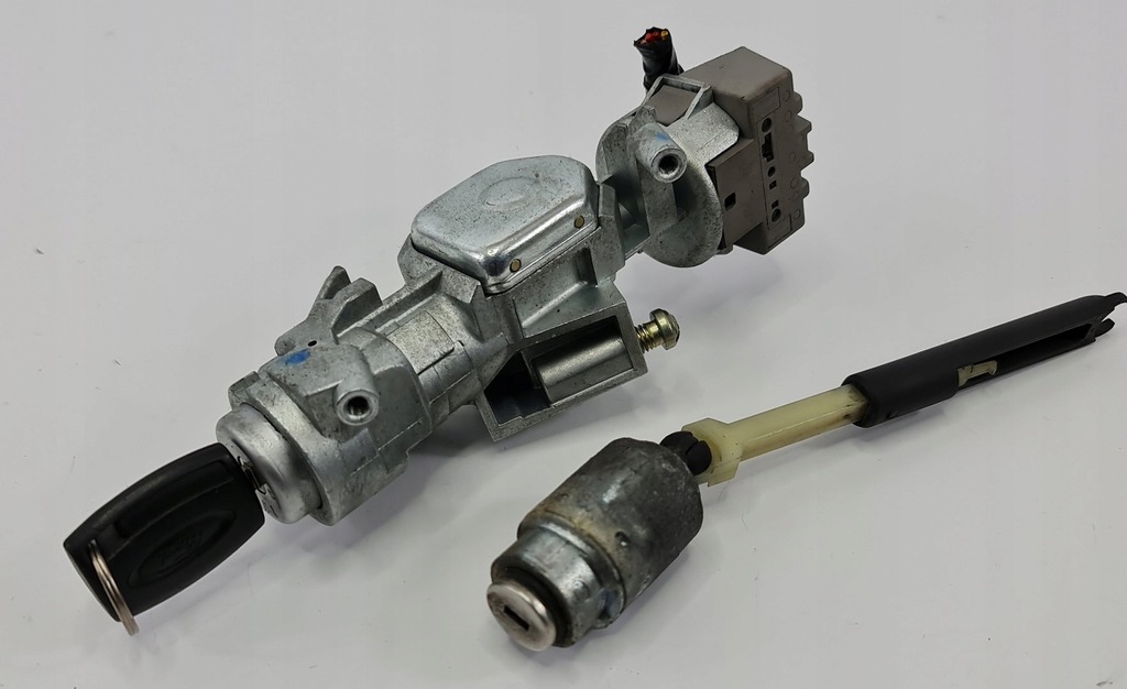 фото №1, Замок зажигания ключ вкладка ford focus mk2