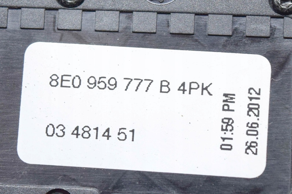 фото №6, Audi q3 8u переключатели управление передний правым сиденье 8e0959777b 2.