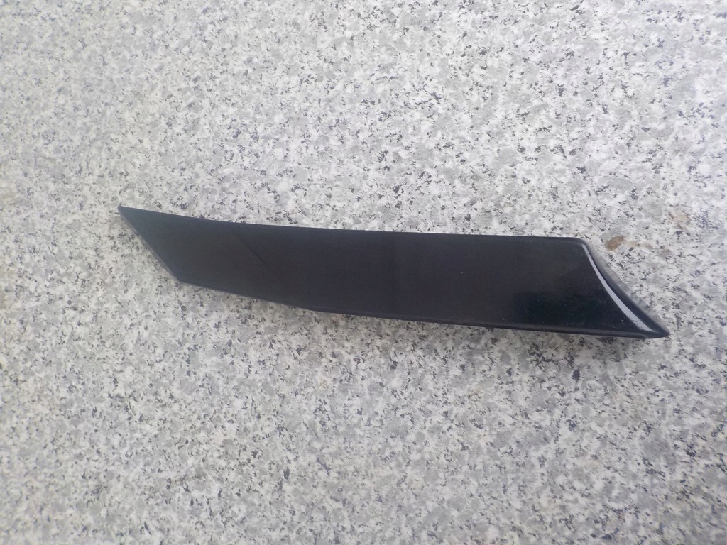 фото №1, Молдинг скло правий задня toyota rav4 v 2018-2020