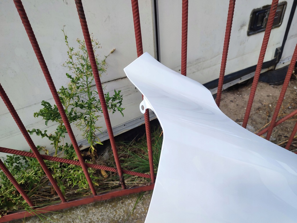 фото №6, Крила правий перед lexus is xe30 04.13-10.20r iii 3 przedlift лак 077