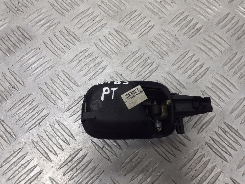 Ручка права задня внутрішня audi a4 b5 Доставка