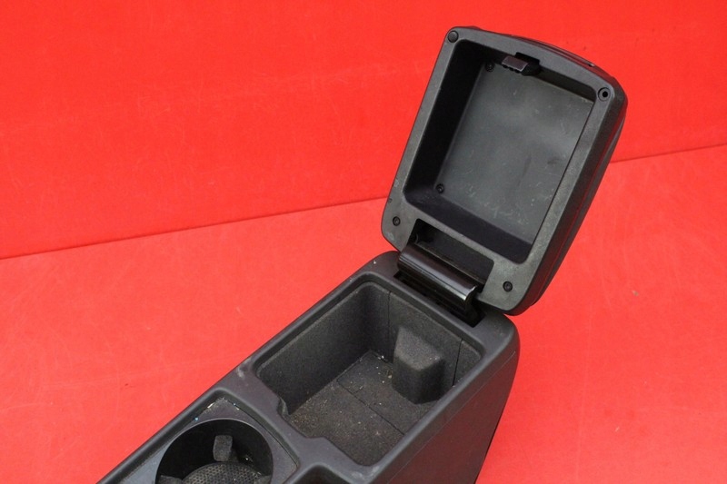 фото №12, Тунель середній підлокітник eu 8687408 volvo v50 03-11