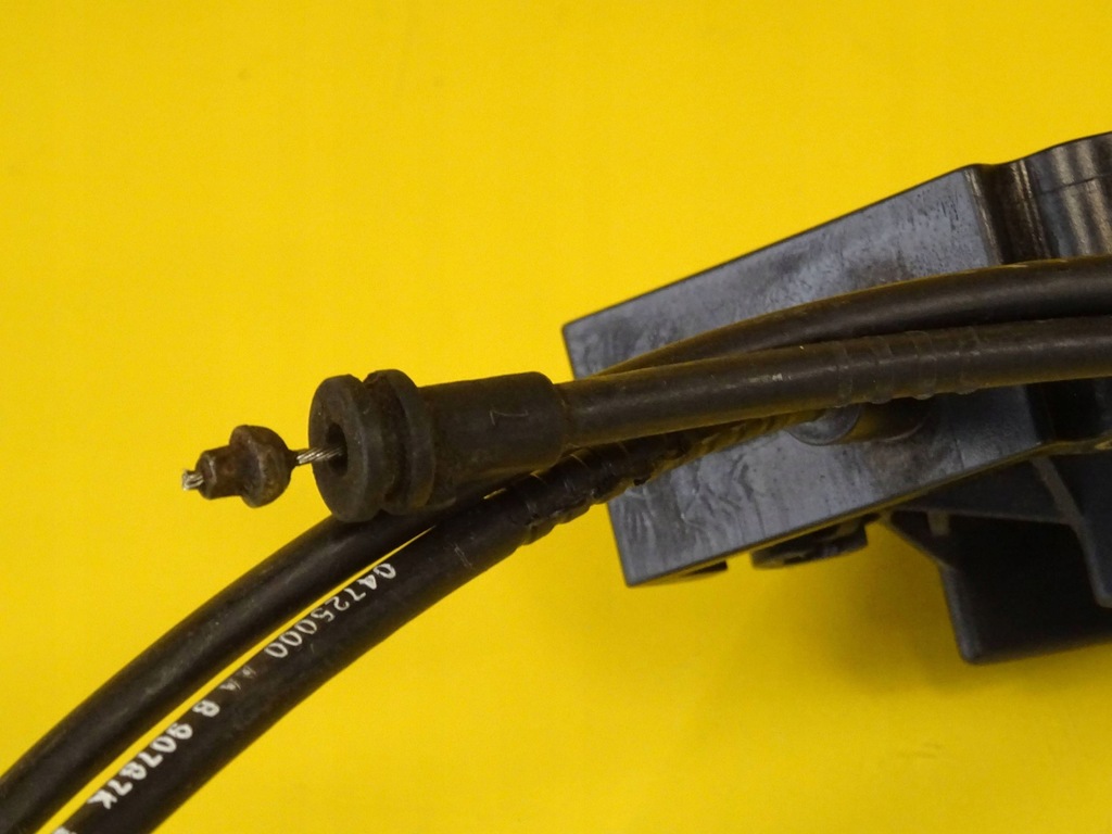 фото №6, Трос ручка открывания капот chrysler pt cruiser 04725000aa nr217