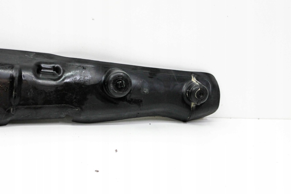 фото №7, Направляющая передний правого крыла audi a5 sportback f5a 8w6821112 3.0l