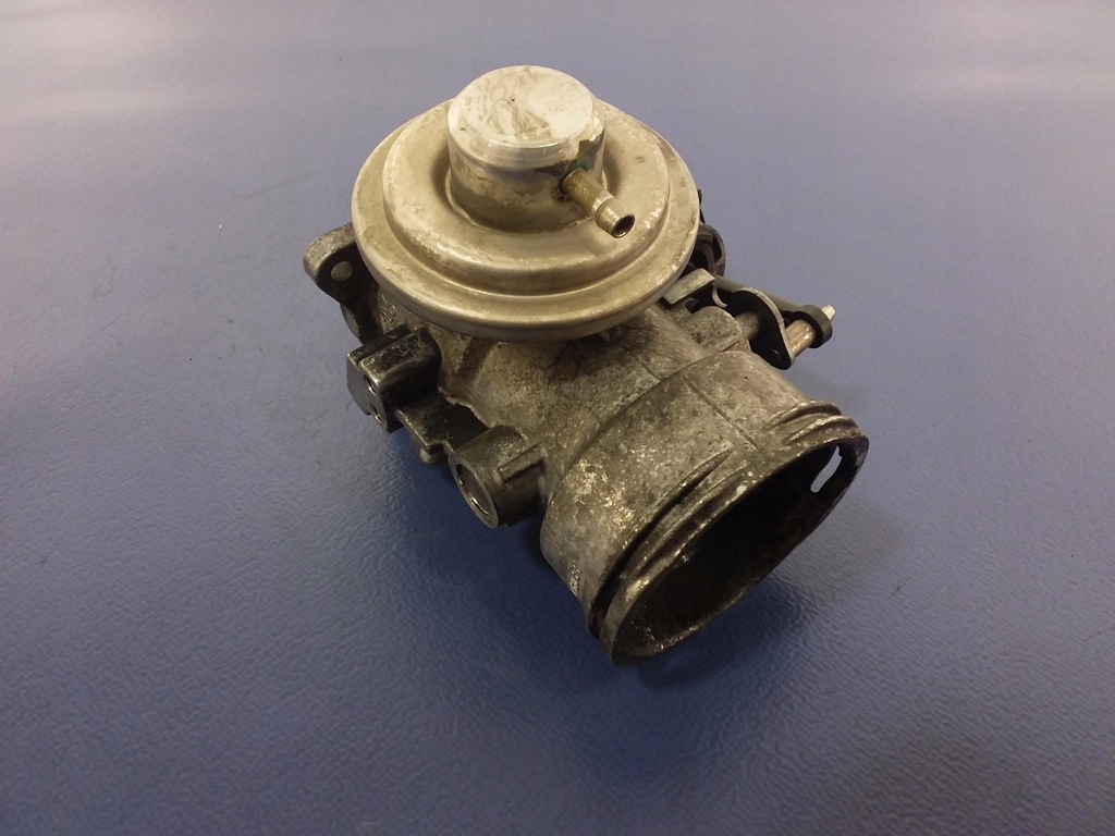 фото №4, Skoda superb i 1.9 tdi дросельна заслінка