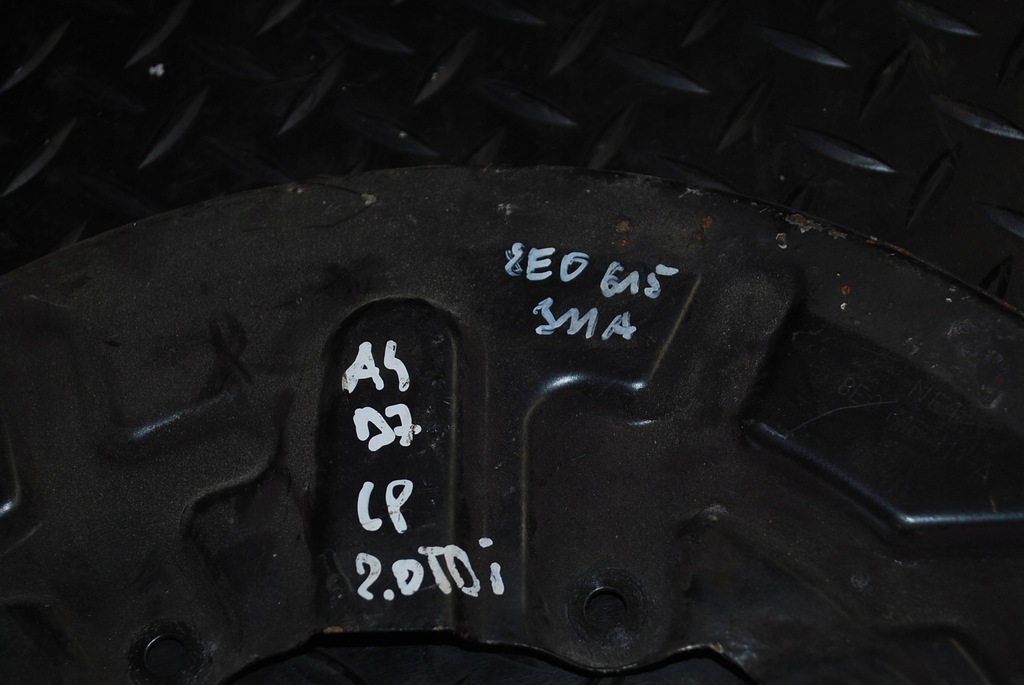 фото №8, Audi a4 b6 захист диск гальмівні ліва 8e0615311a