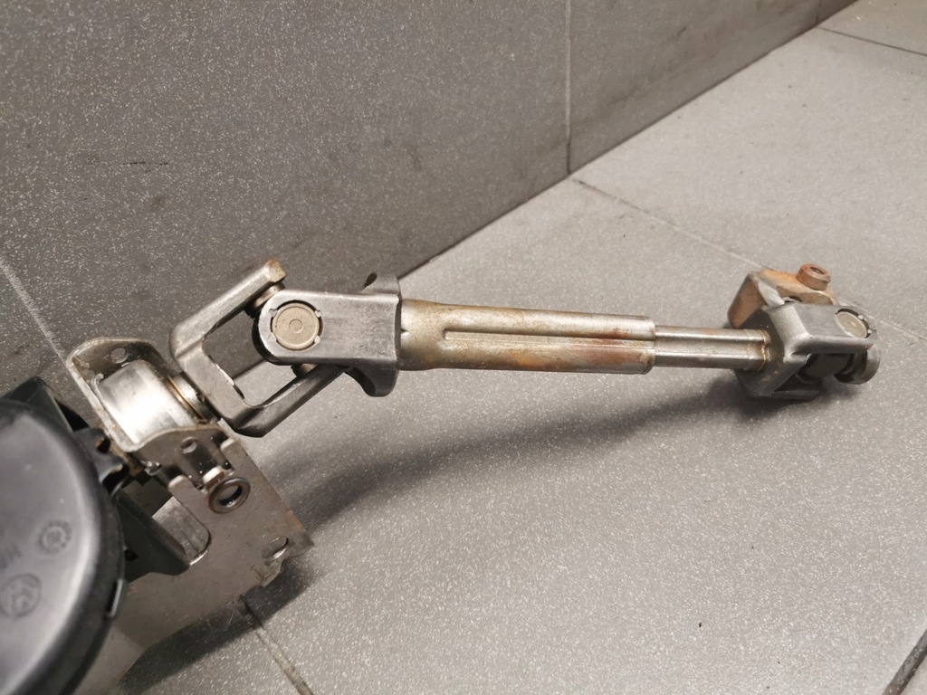 фото №5, Колонка рулевая vw golf v uk 1k2419502r