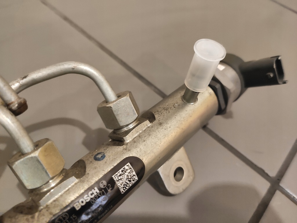 фото №11, Cherokee liberty kk vm52c 2.8crd набор впрыскной форсунки молдинг насос