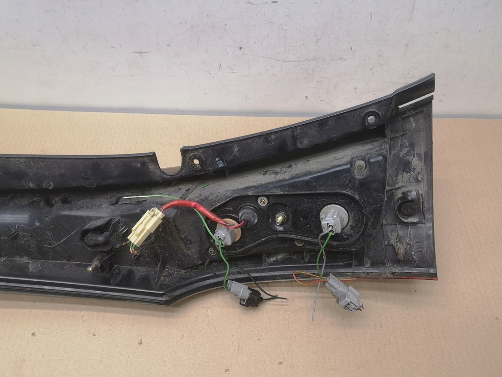 фото №15, Лампа правый задняя mitsubishi grandis 03-11