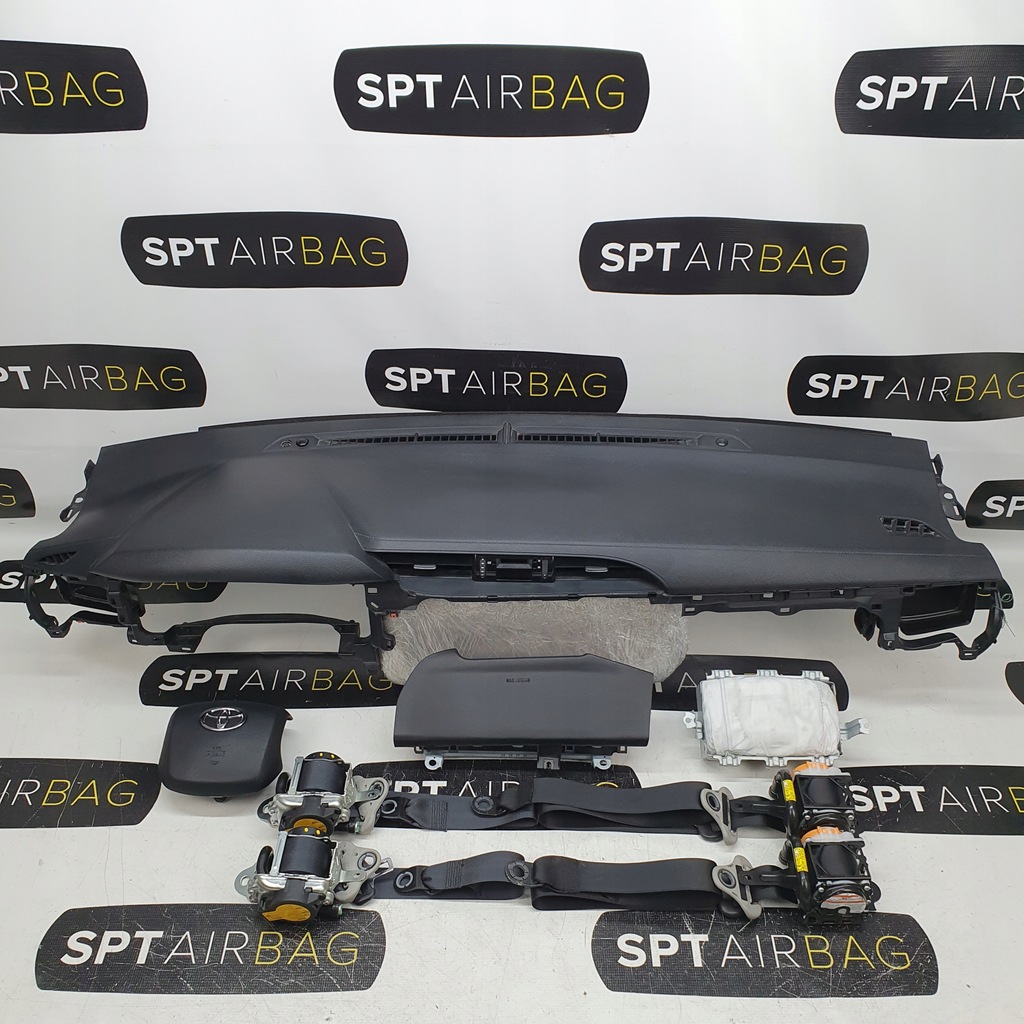 фото №1, Hilux 8 приборная панель консоль подушки безопасности ремни подушка безопасности