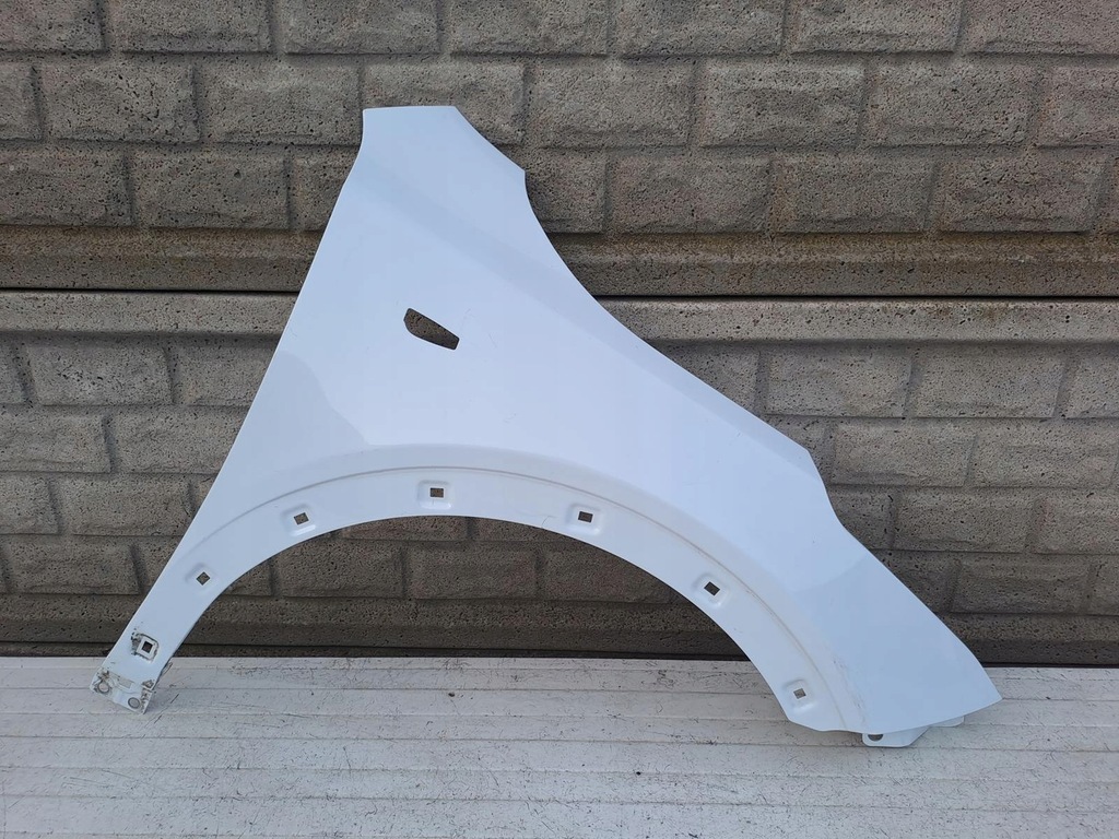 фото №1, Kia x-ceed xceed крила правий передній оригінал