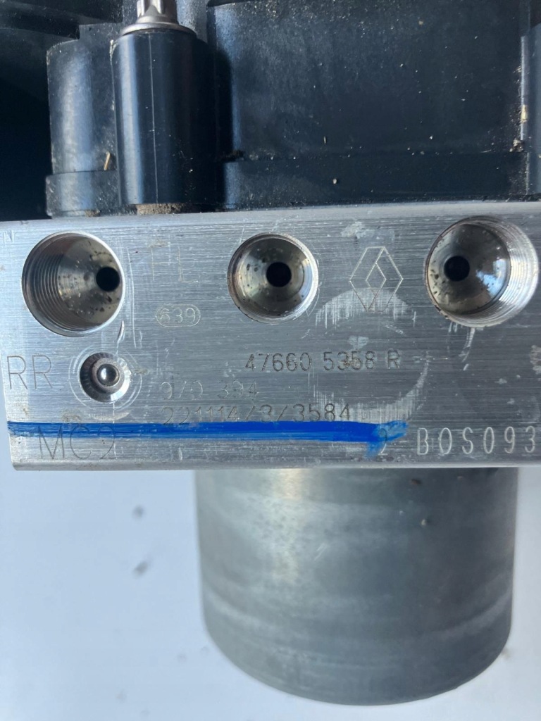 фото №4, Насос abs renault megane v e-tech 476605358r