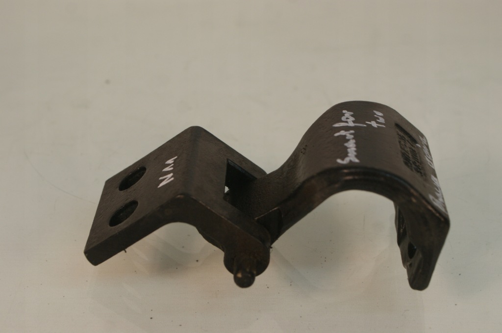 фото №4, Петля двері права góra smart fortwo 1970es05