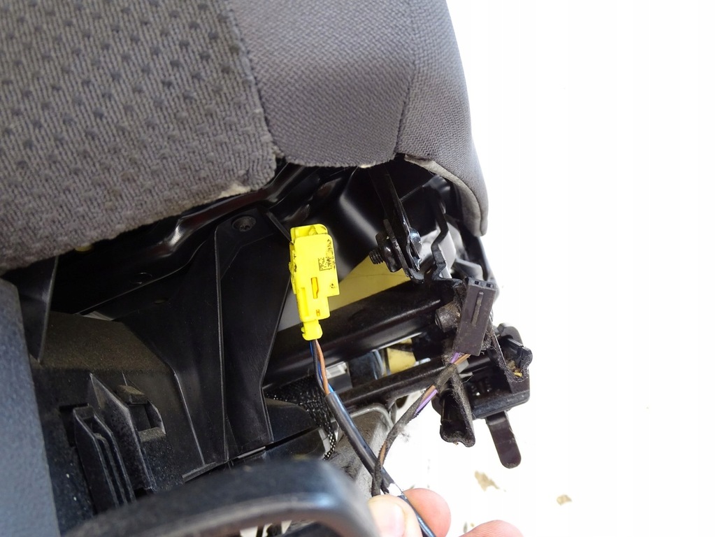 фото №9, Сидіння пасажира правий перед передній vw golf v plus