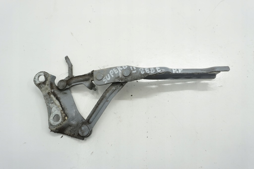 фото №1, Skoda superb ii петля капот правый 9156 3t0823302b