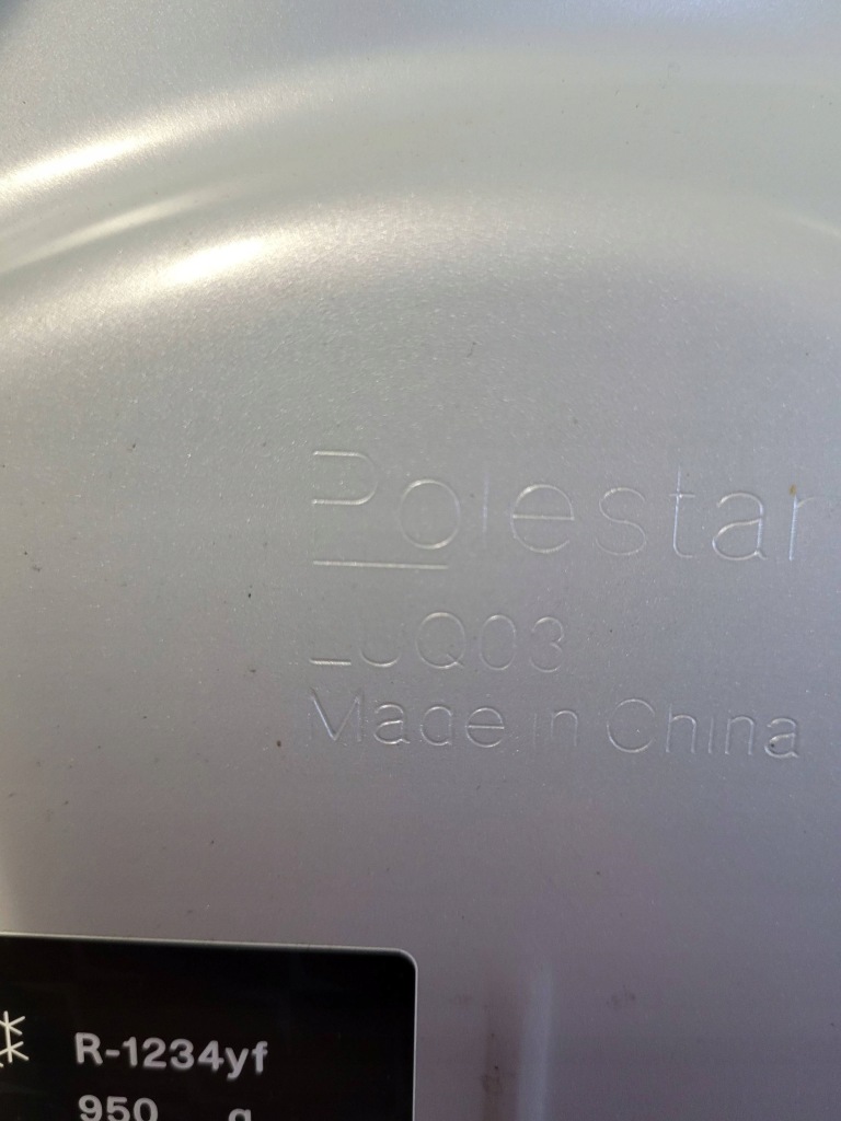 Polestar 2 ii капот кришка двигуна оригінал oem Ціна