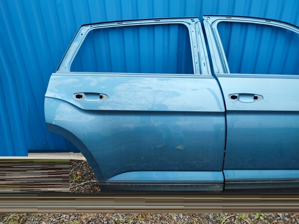 фото №1, Vw atlas cross 2021 дверь правое задняя задние правый