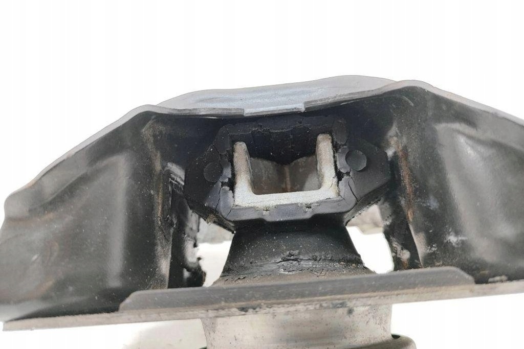 фото №7, Передняя подушка двигателя renault twingo ii cn0_ 8200410267 1.5l дизель