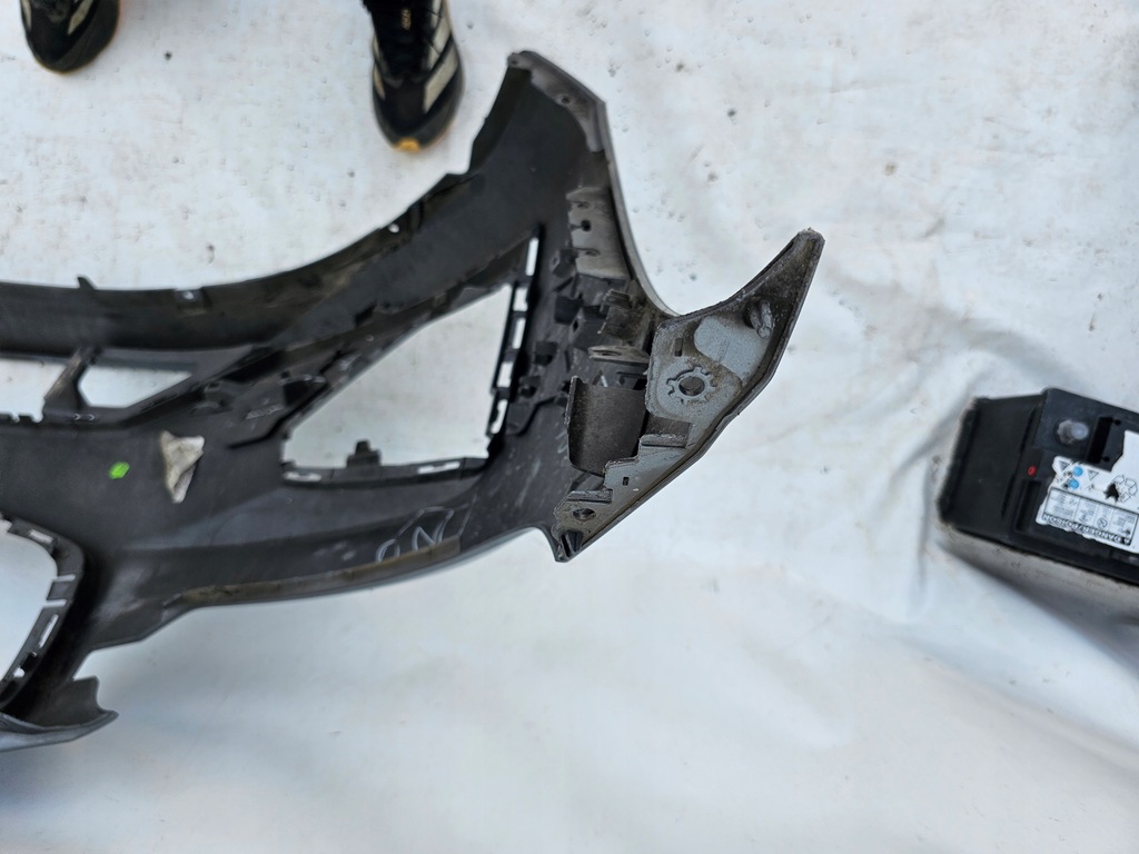 фото №9, Бампер volvo s60 iii v60 ii 2018 - перед r-design передний