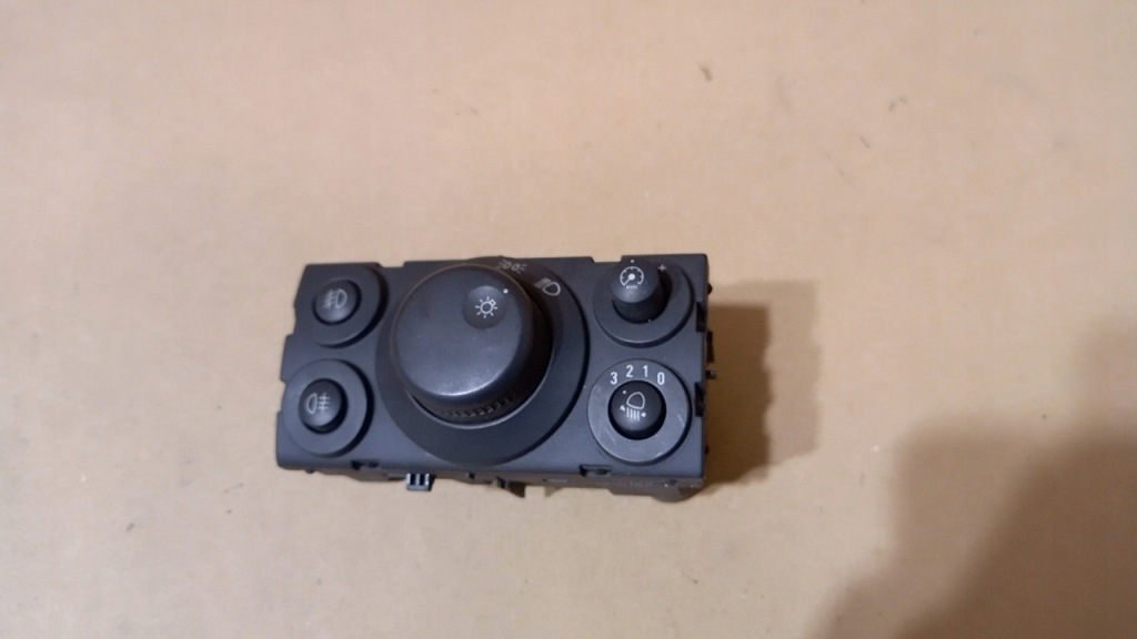 Купить Переключатель выключатель света защита opel оригинальный номер 13100124