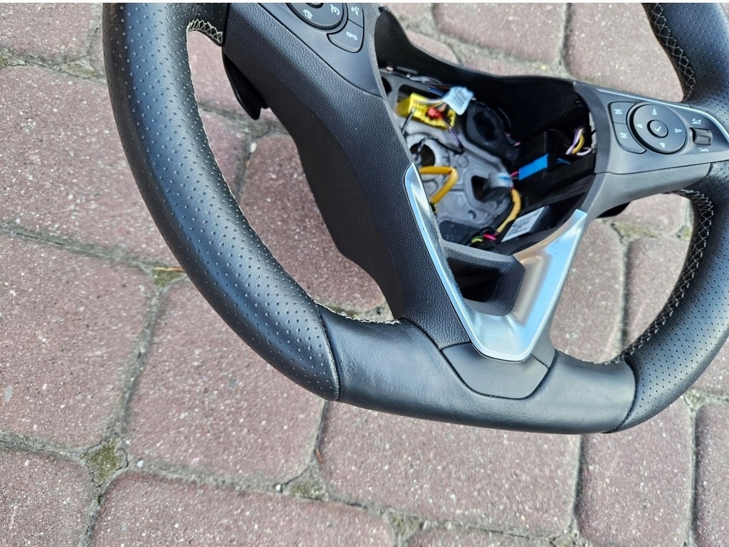 фото №6, Воздуховод sport срезанная gsi opc opel insignia b