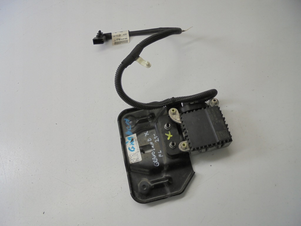 Купить Opel grandland рестайлинг  радар кронштейн перед передний distronic 9852539080