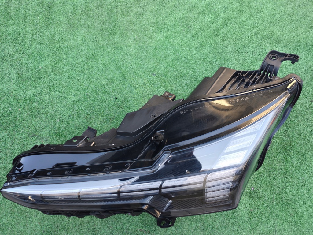 фото №3, Volvo ex30 full led лампа передняя kpl