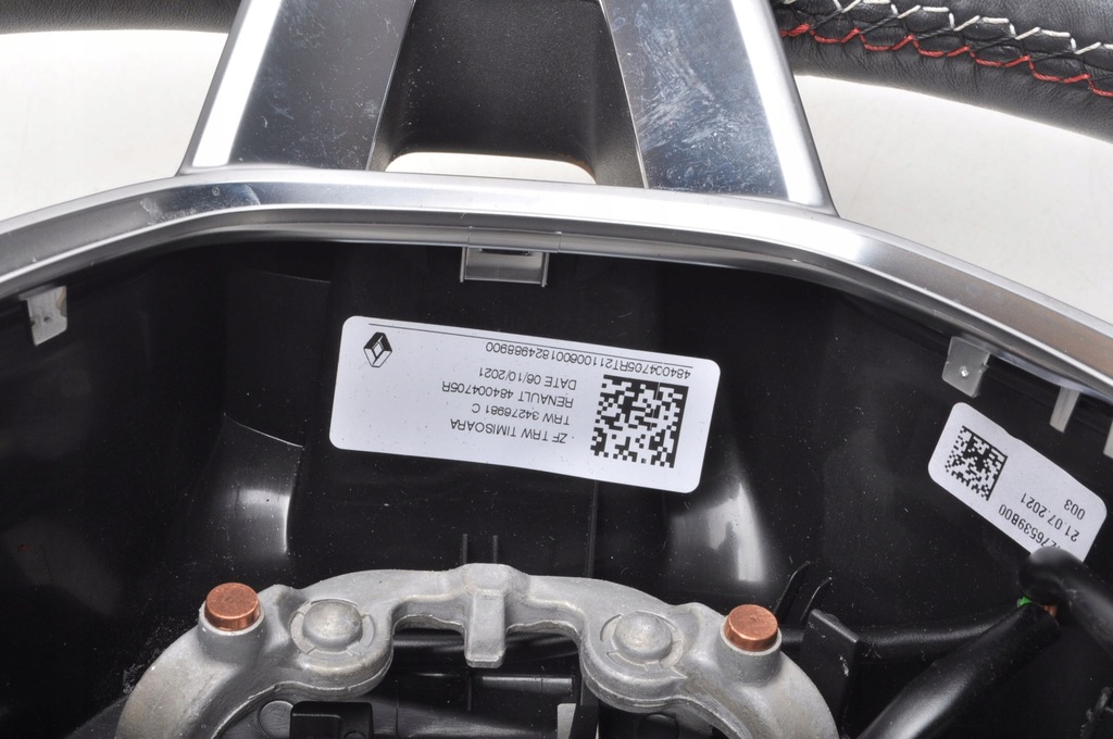 фото №14, Renault clio v rs воздуховод кожаный многофункциональный 484004705r