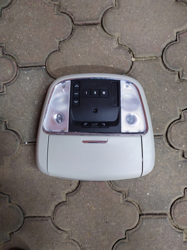 фото №1, Dodge durango лампа стельовий панель