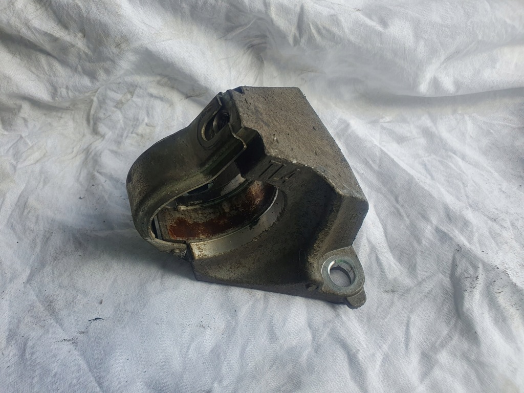 фото №1, Опора полуось 397743238r captur megane iv 1.2 tce