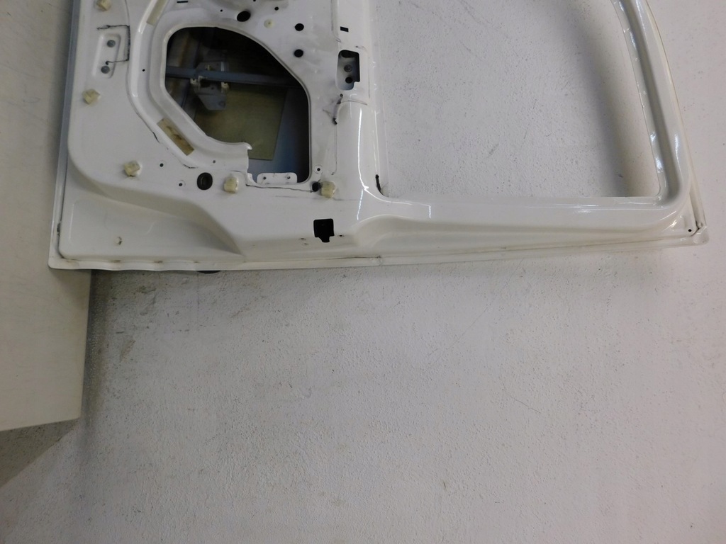 фото №9, Дверь правое перед transit connect 1.8tdci 06r