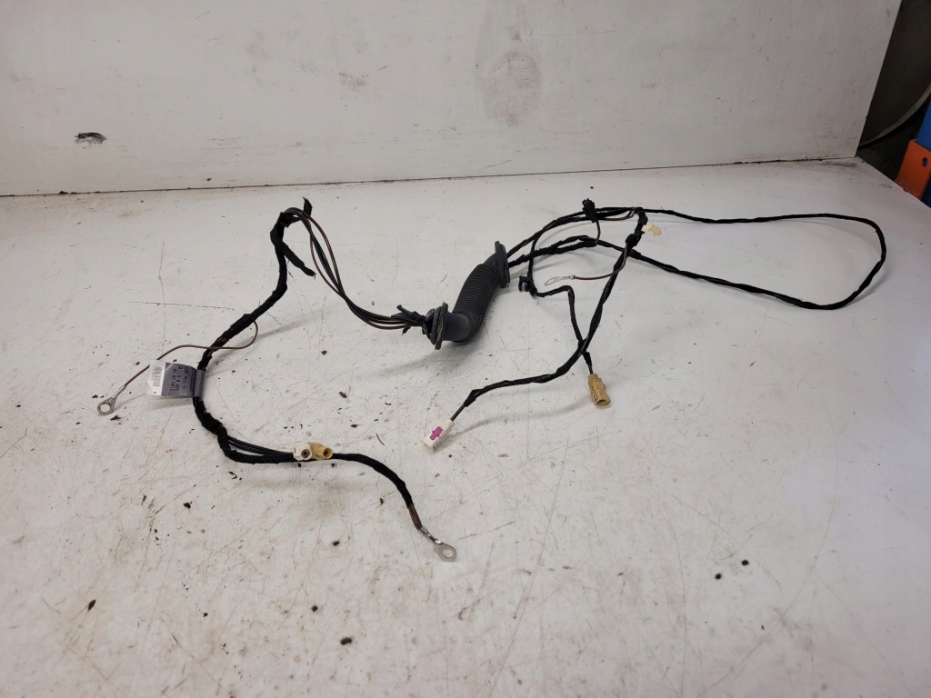 фото №1, Джгут кришки багажника audi a3 8v 8v3971726