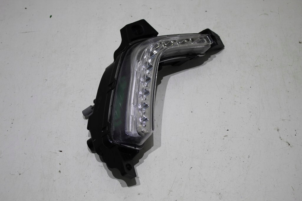 фото №1, Hyundai i20 ii протитуманна фара led drl лівий гарний