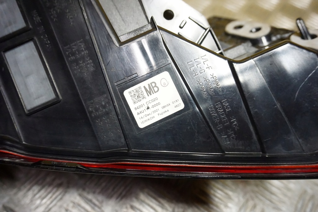 фото №8, Toyota gr86 subaru brz 2022 2023 - лампа задняя правая led задняя usa