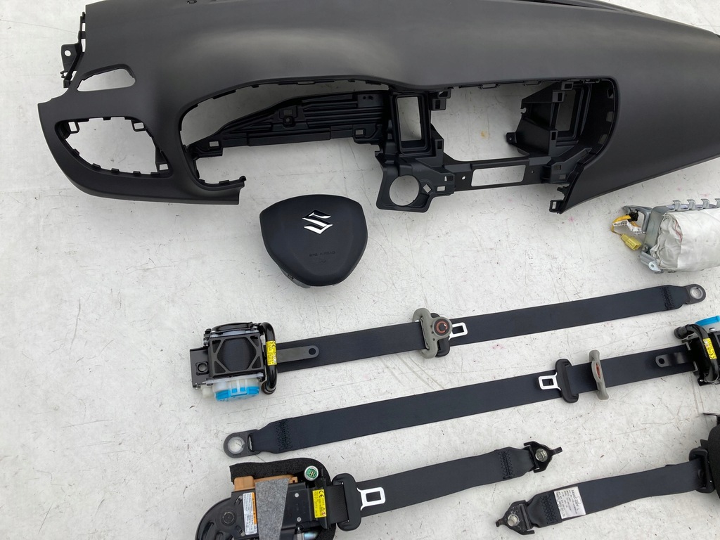 фото №5, Suzuki baleno приборная панель приборная панель консоль подушки безопасности ремни