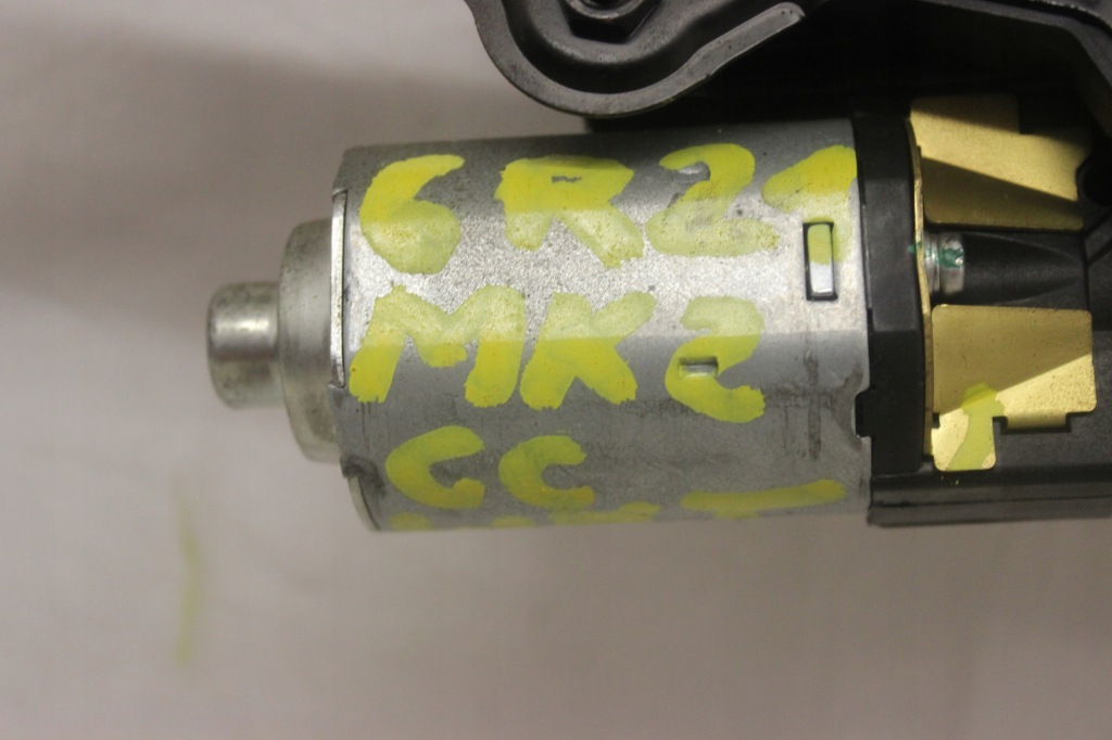 Механізм дах замок focus mk2 кабріолет  1716533a в Україні