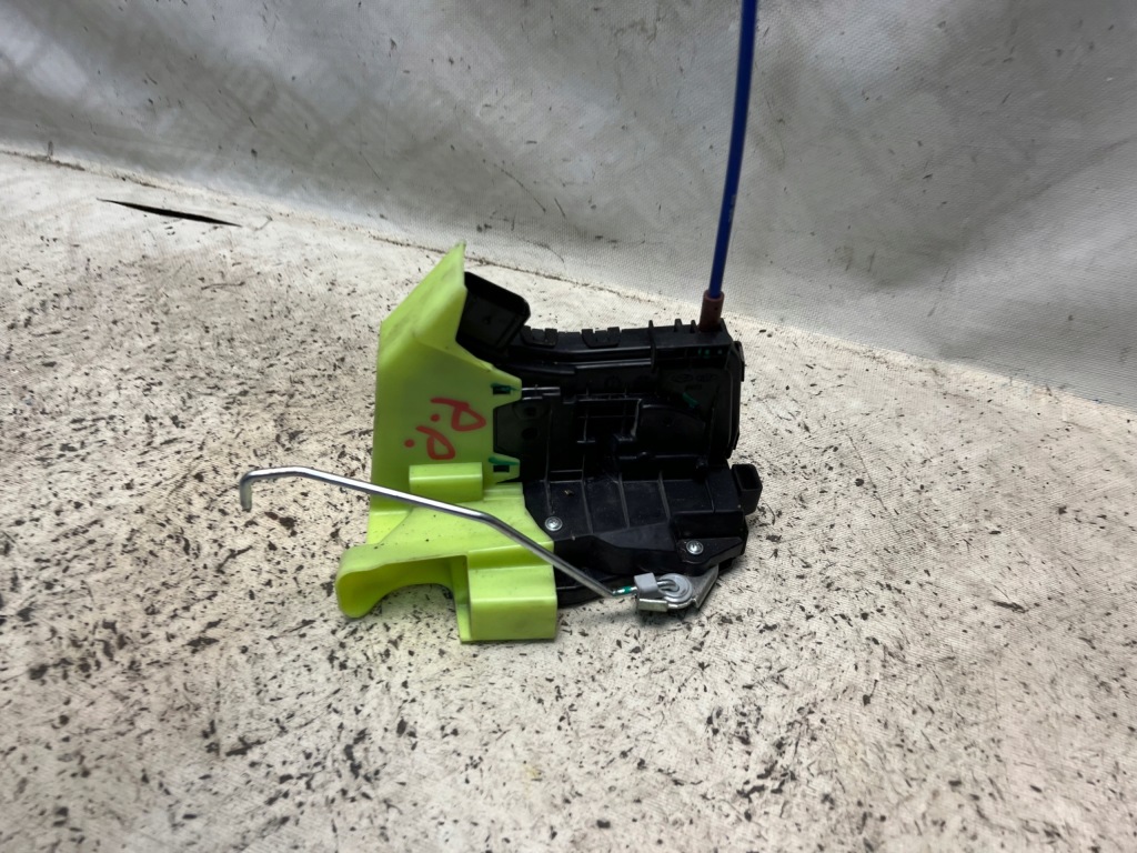 фото №2, Kia sportage v 21- замок двері правий перед europa оригінальний номер