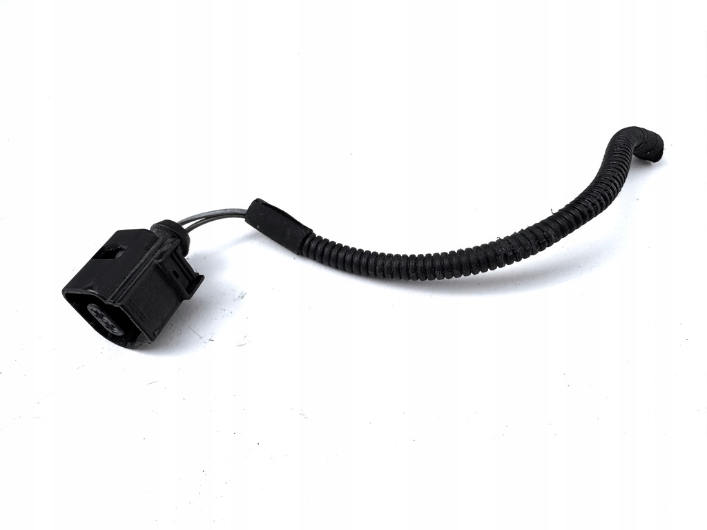 фото №1, Штекер контакти джгут 8k0973702 audi