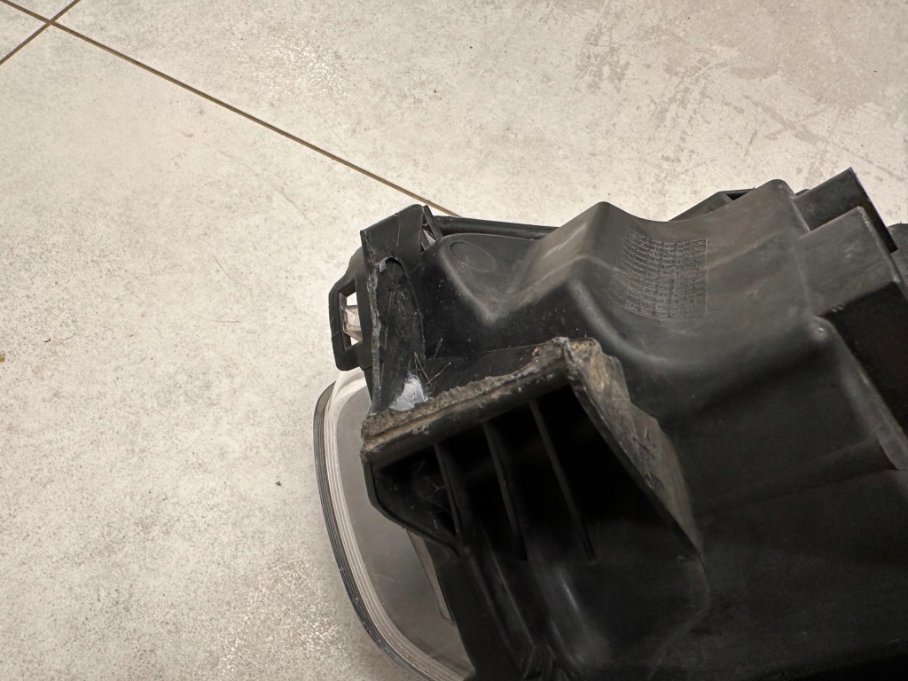 фото №7, Ford transit connect mk2 ft11-13w029-db лампа передня тонована