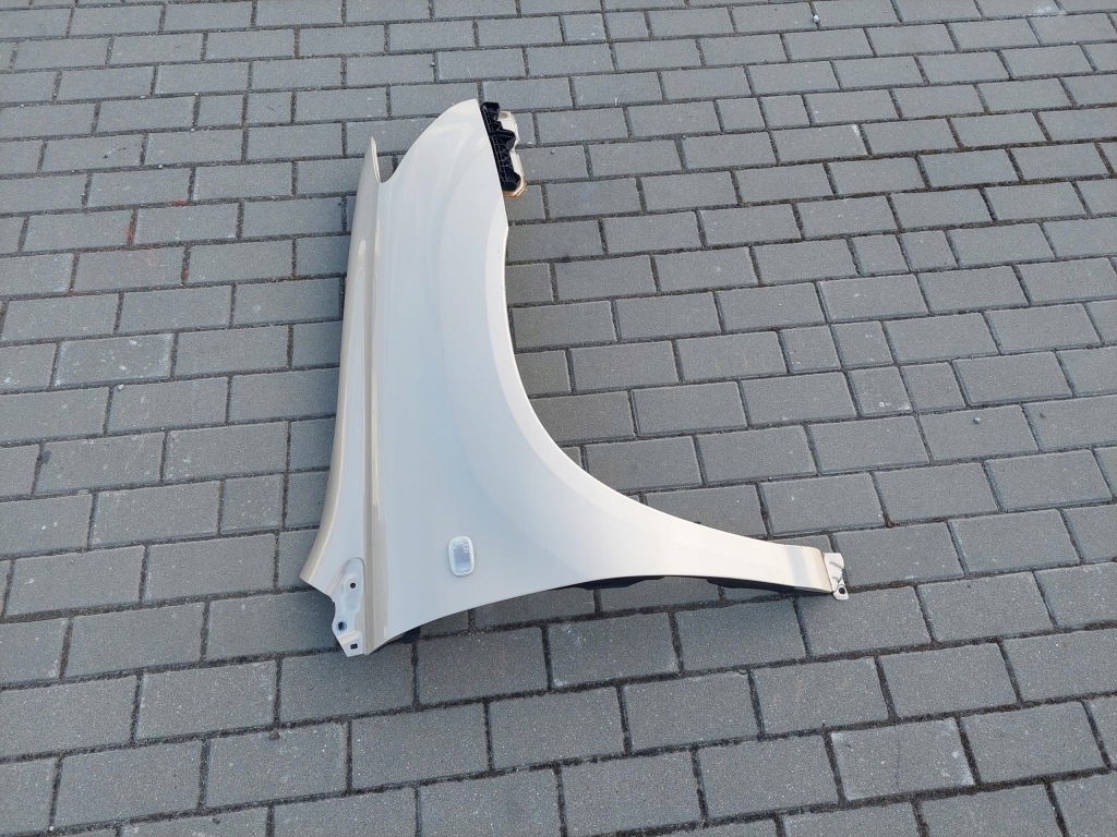 Крыло  перед передний правый  + кронштейн  lexus rx 2 rx400 h 300 400 4t1 в Украине