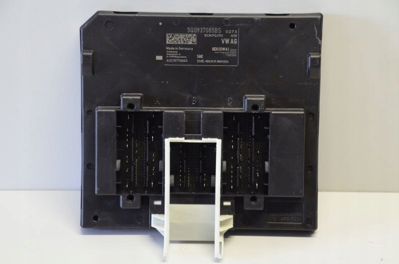 фото №2, Vw audi модуль блок управления бортовой сетью 5q0937085bs