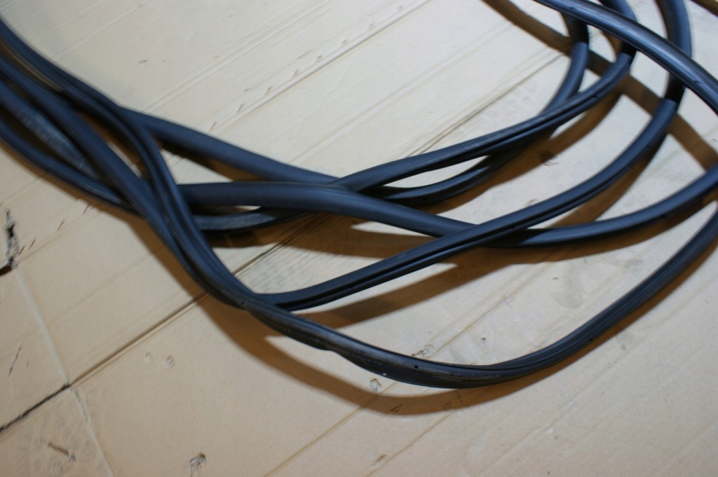 фото №3, Citroen c3 iii прокладка двері перед задня кришки