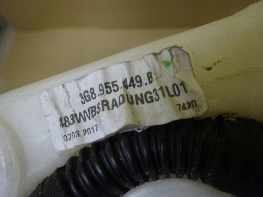 фото №6, Volkswagen оригинальный номер 3g8955449b