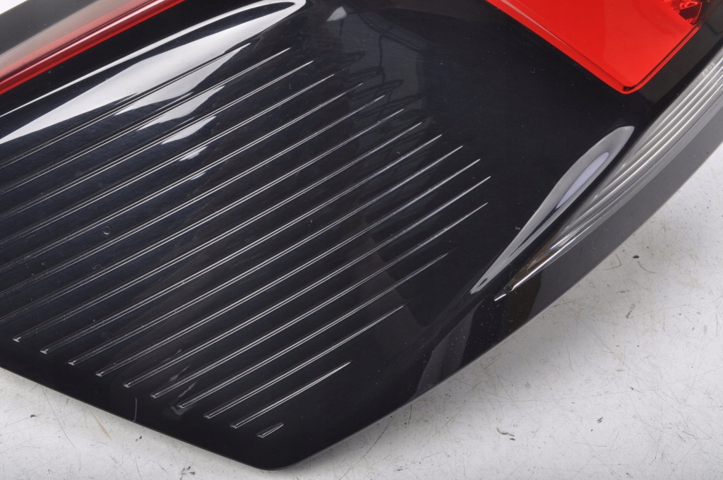 фото №4, Peugeot 3008 ii лампа левая задняя левый задняя