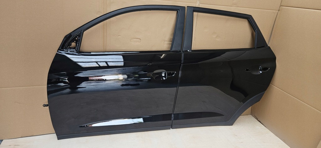 фото №1, Hyundai tucson iii 15-20 дверь левая дверь левый задняя дверь задние левая kod pae