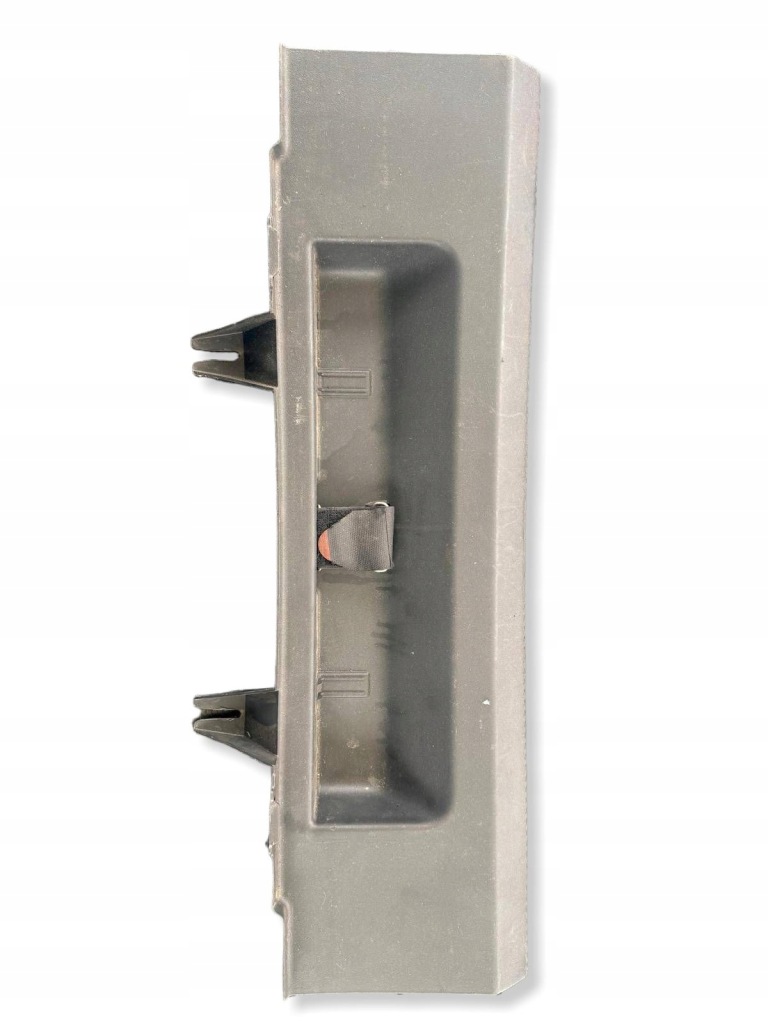 Купити Накладка поперечина задня багажника audi a3 8p 3d 8p0863471