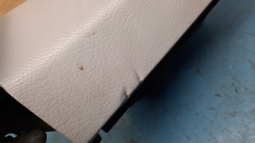 фото №4, Бардачок пасажира mercedes w220 s-klasa 00r